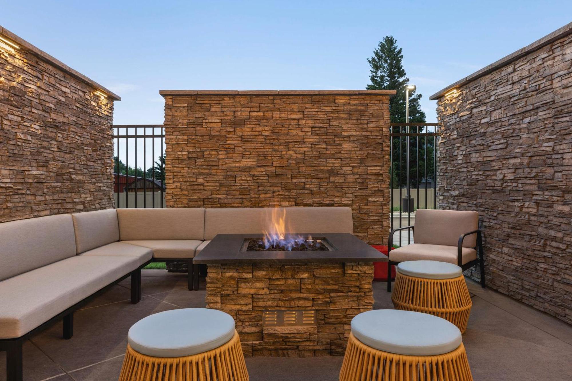 Home2 Suites Livingston Yellowstone Exterior photo